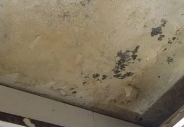 奎文阳台漏水维修公司分享下奎文卫生间渗水维修需要注意哪些问题。